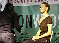 Pokaz makijażu wieczorowego, Salon Wiosna 2009 - fot. Anna Zakrzewska, Adam Dauksza